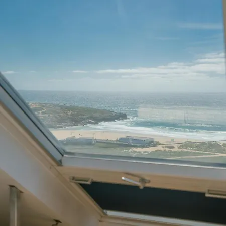 Lapoint Surf Camp Hostel Ericeira