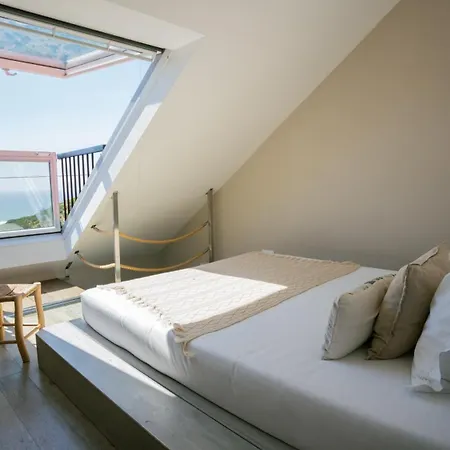 Lapoint Surf Camp * Ericeira
