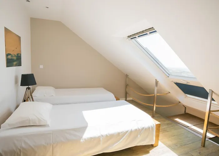 Lapoint Surf Camp Hostel Ericeira