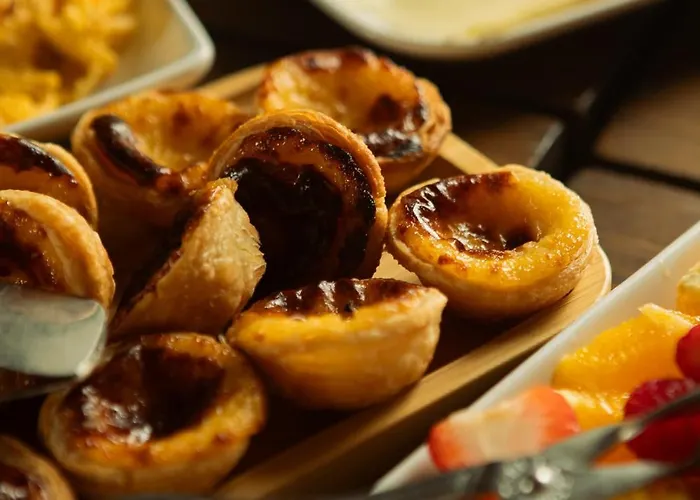 Lapoint Surf Camp Hostel *