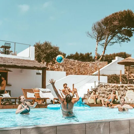 Lapoint Surf Camp *