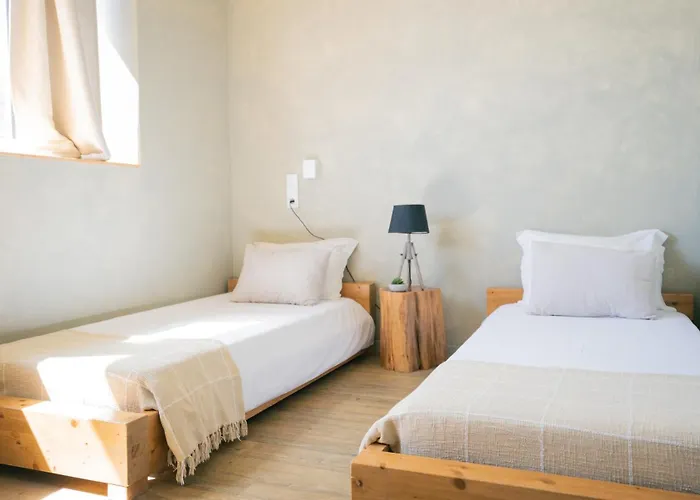 Lapoint Surf Camp * Ericeira