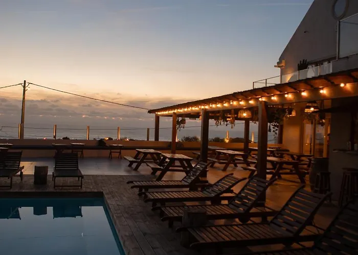 Lapoint Surf Camp Hostel *