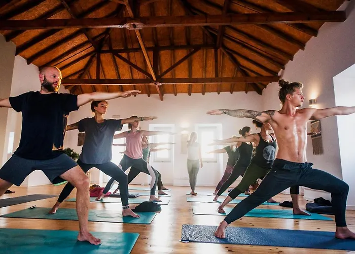 Lapoint Surf Camp Hostel Ericeira